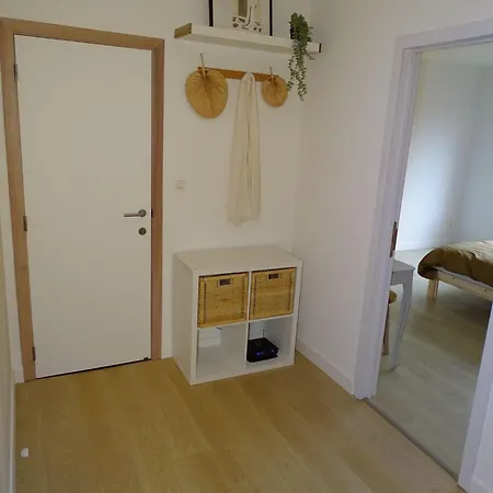Cosy In In Free Parking Zone Apartment